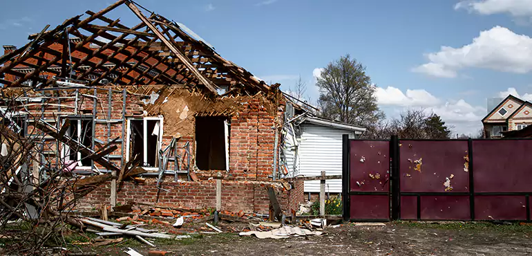 Types of Houses We Buy Without Repairs in Los Angeles, CA